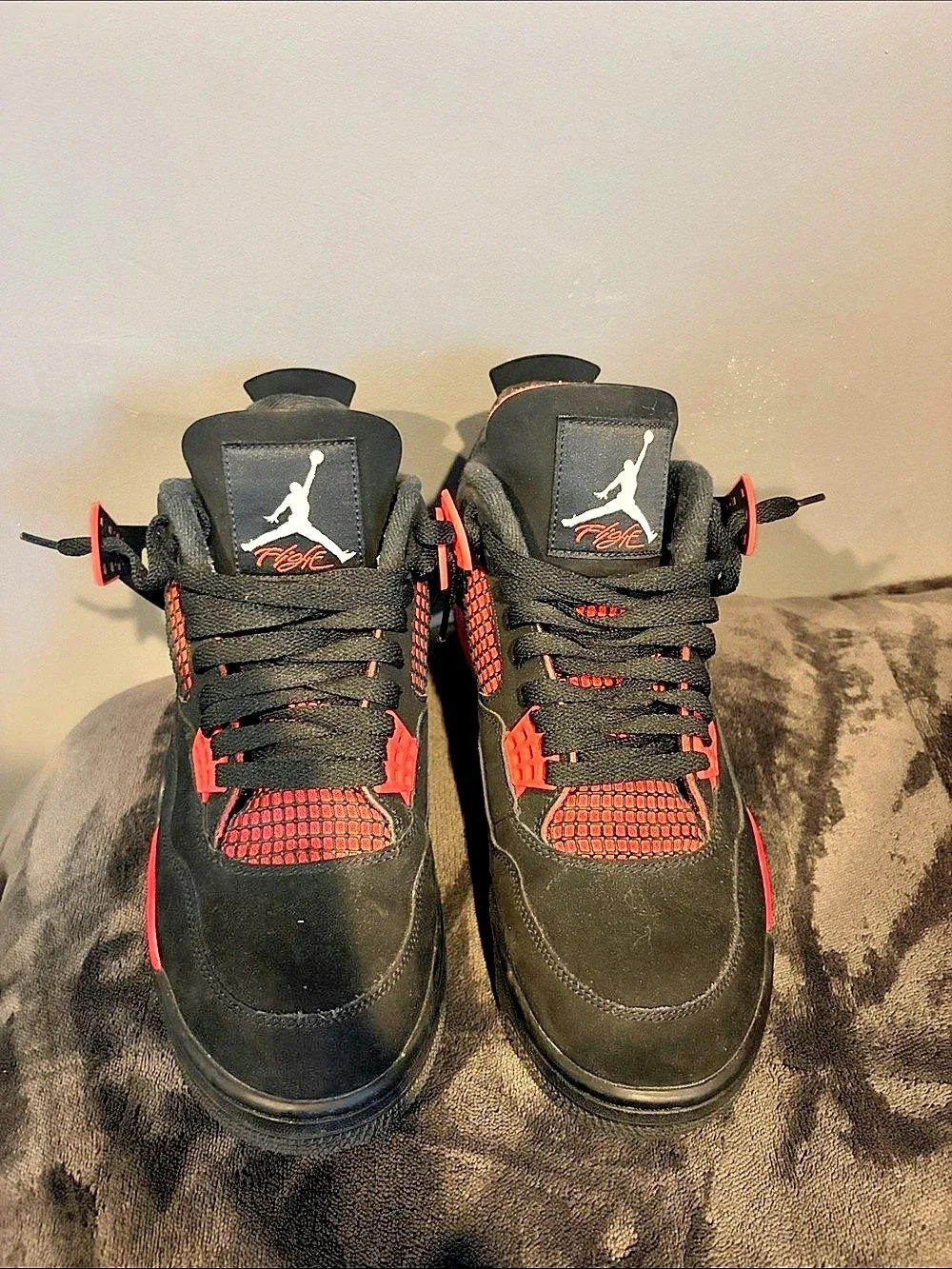 Jordan Air Jordan 4 Retro 'Red Thunder' Black & Red Sneakers